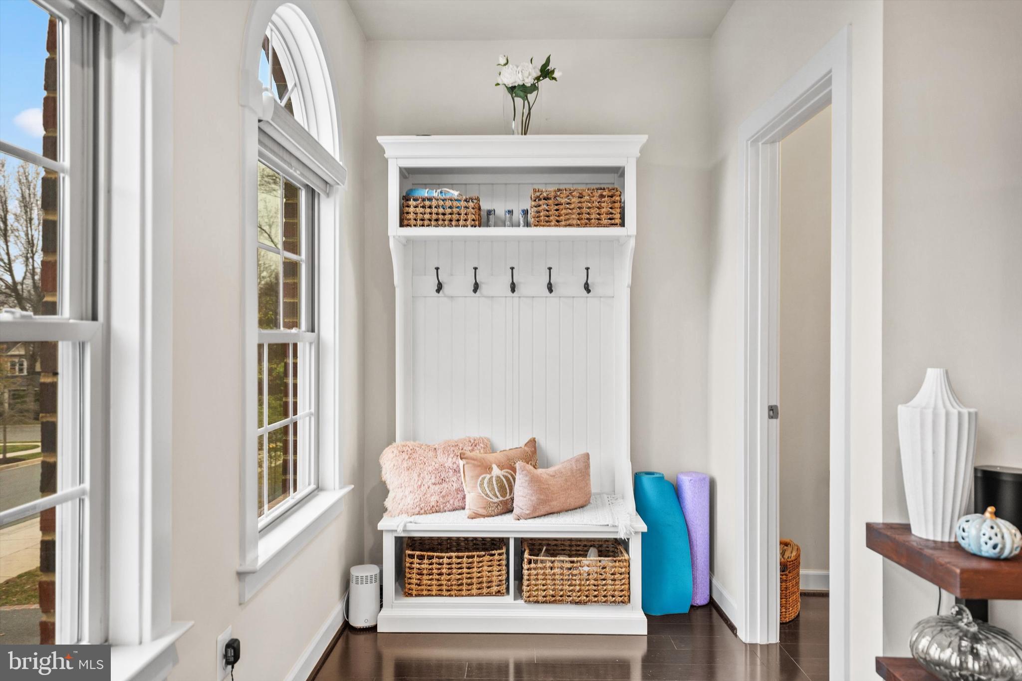 19237 ABBEY MANOR DRIVE