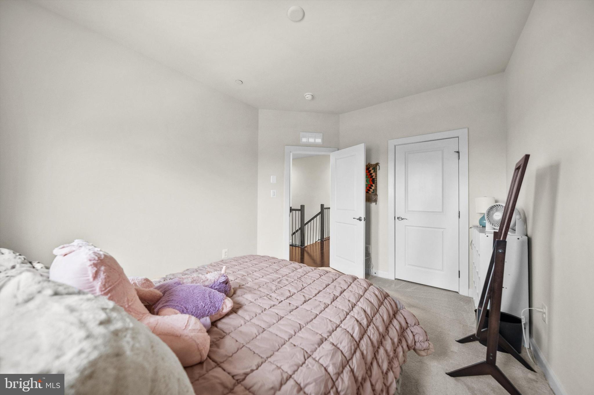 19237 ABBEY MANOR DRIVE