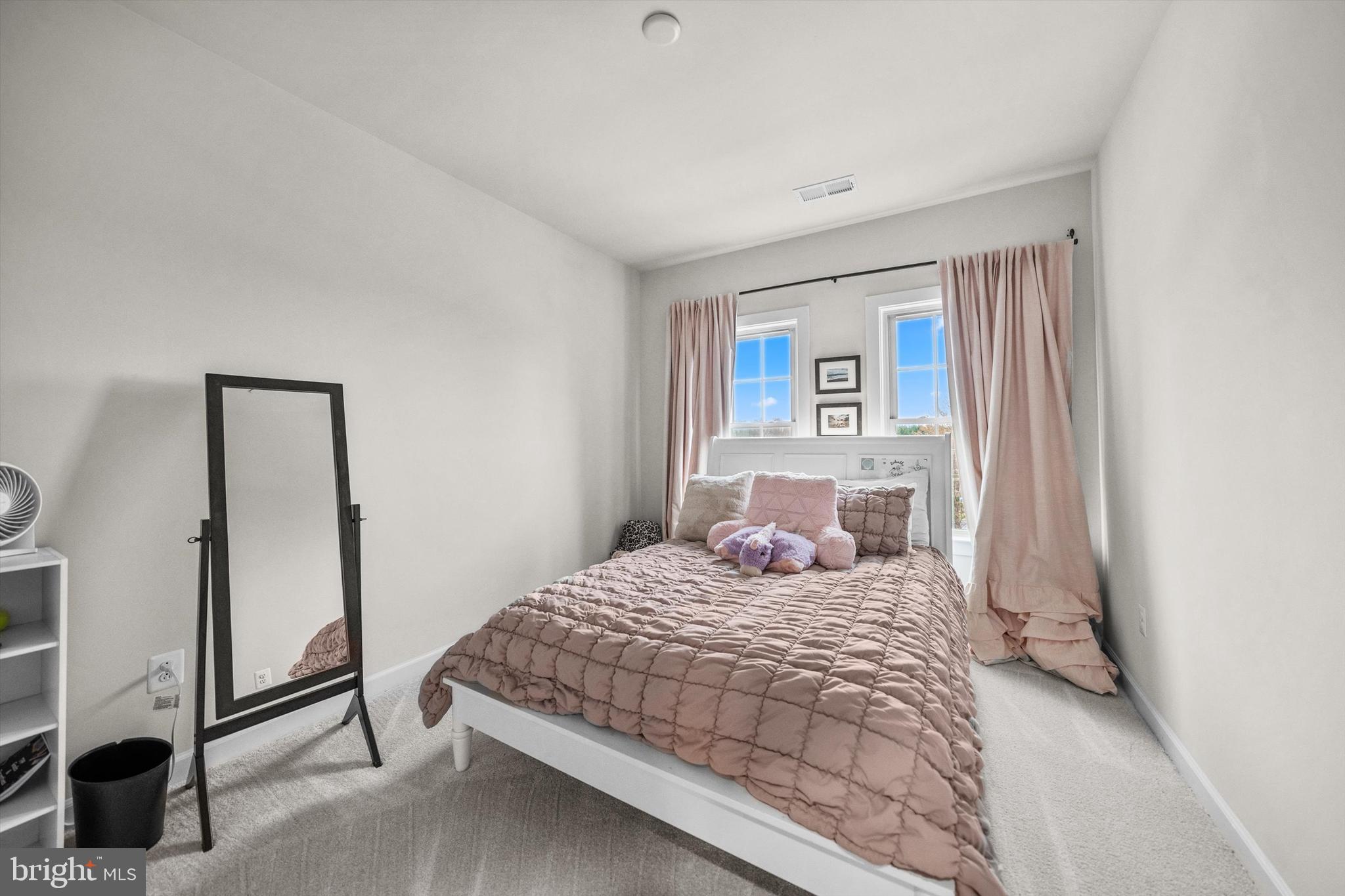 19237 ABBEY MANOR DRIVE