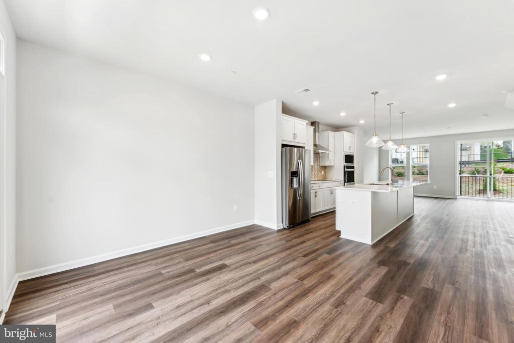 26440 SIR JAMIE TERRACE