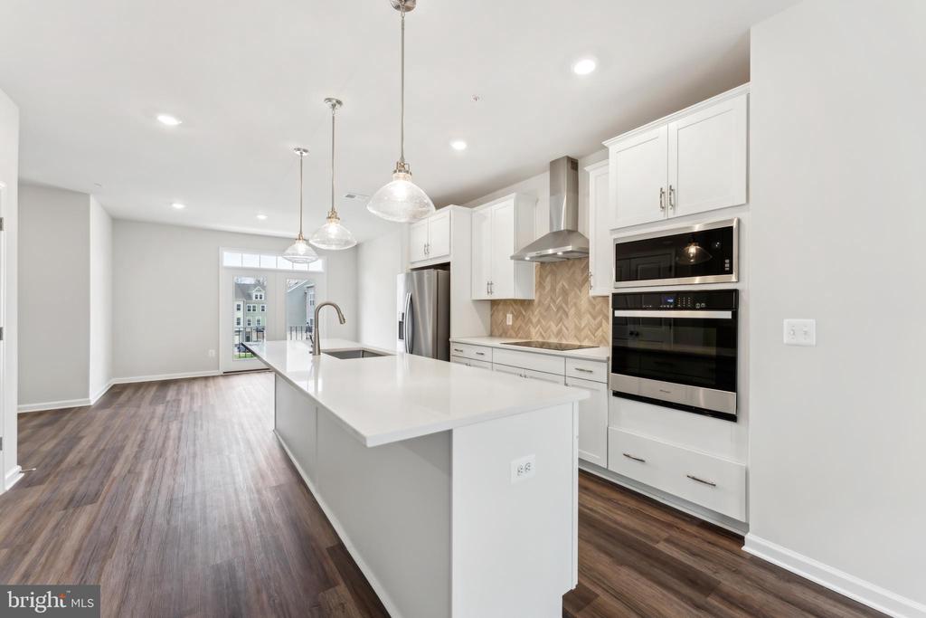 26440 SIR JAMIE TERRACE