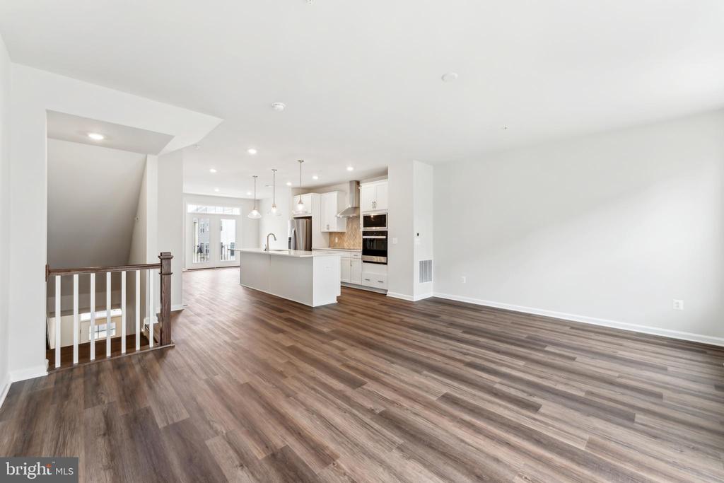26440 SIR JAMIE TERRACE