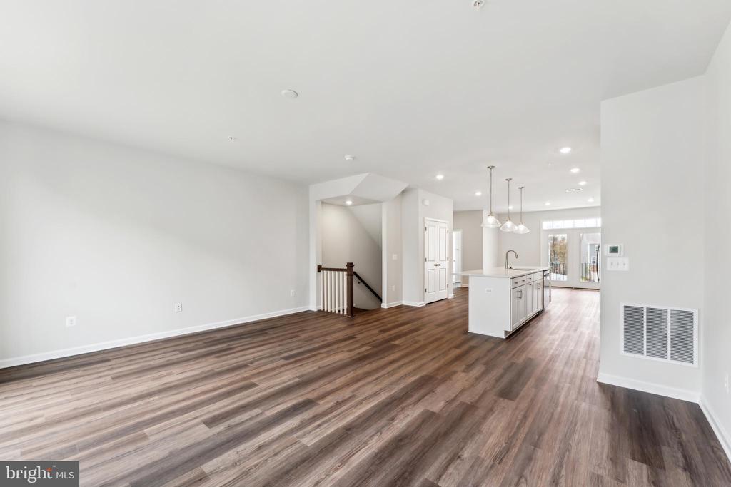26440 SIR JAMIE TERRACE