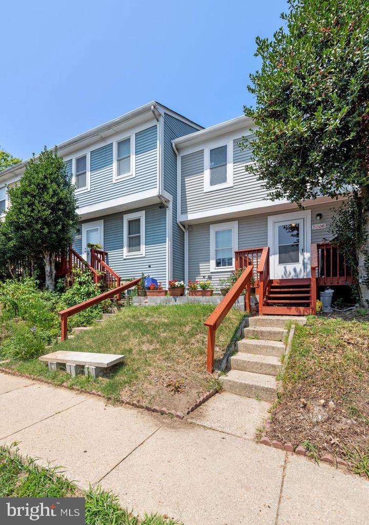 3006 SHEPPERTON TERRACE 3006