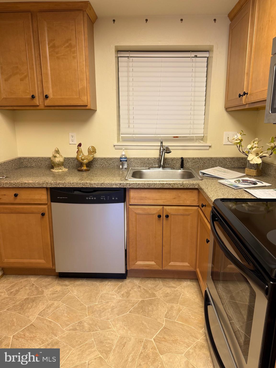 15401 BASSETT LANE 45-2E