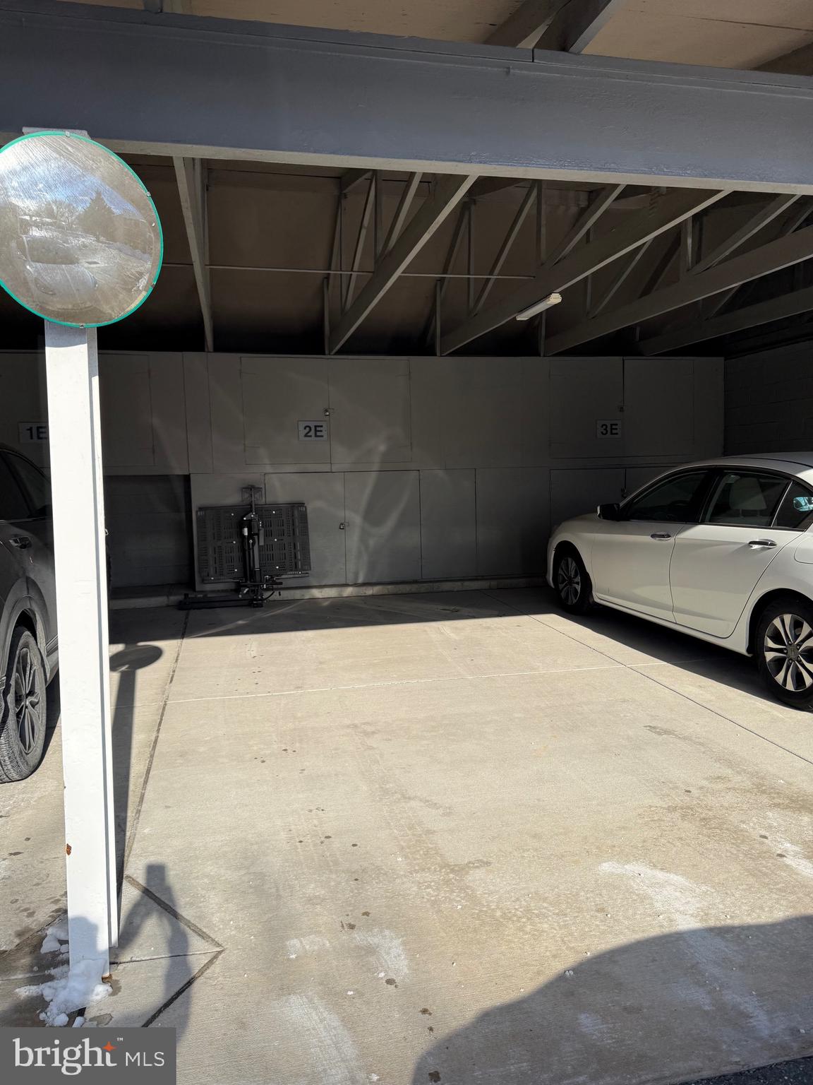 15401 BASSETT LANE 45-2E