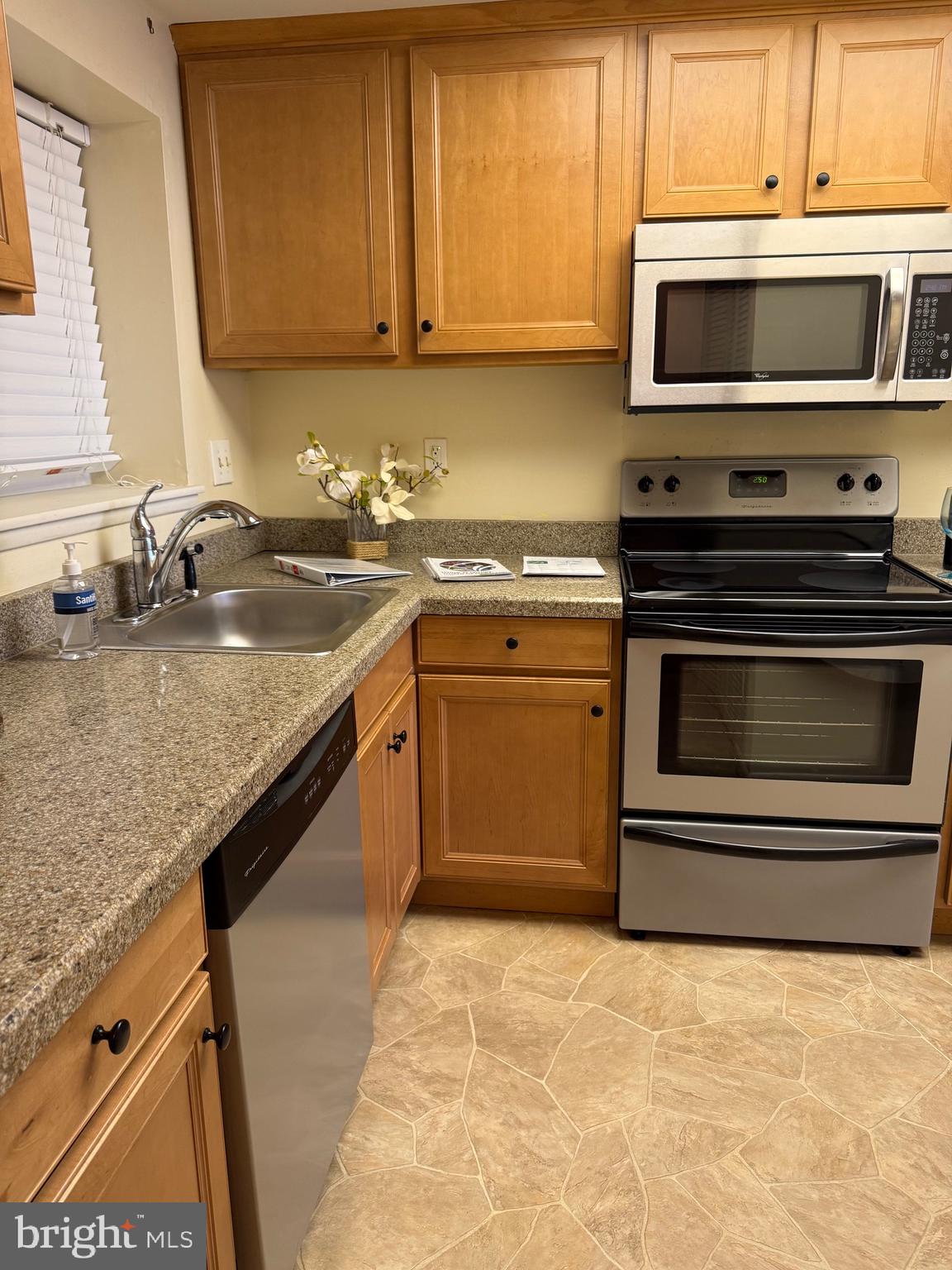 15401 BASSETT LANE 45-2E