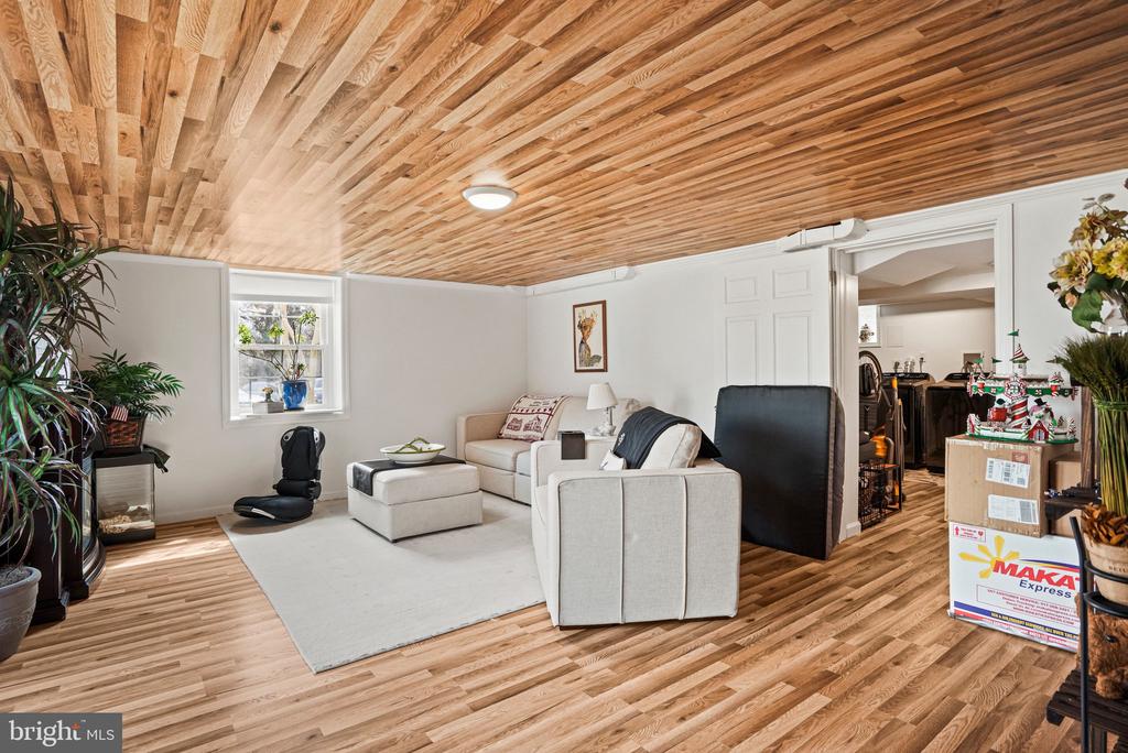 5336 POOKS HILL ROAD 5336