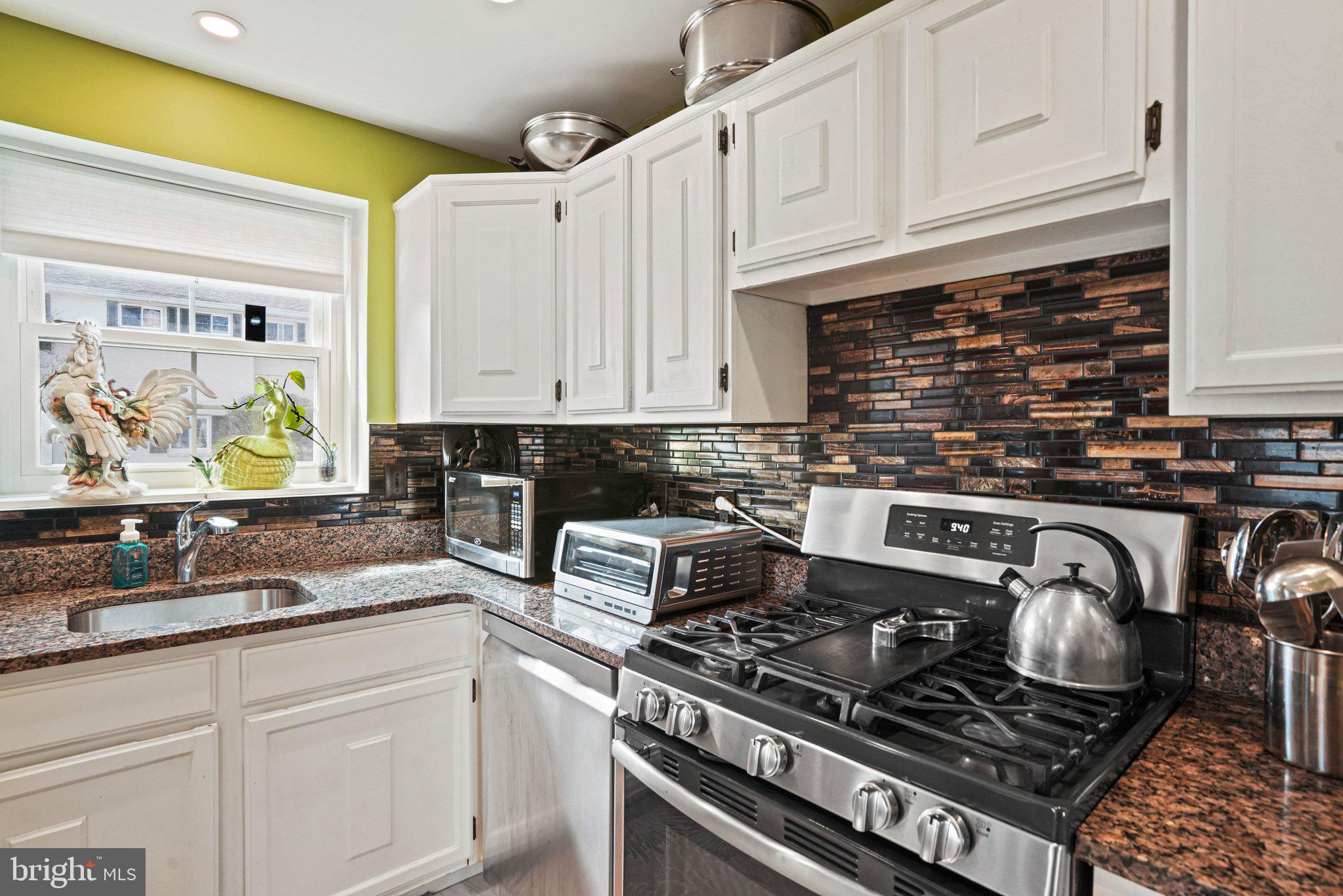5336 POOKS HILL ROAD 5336