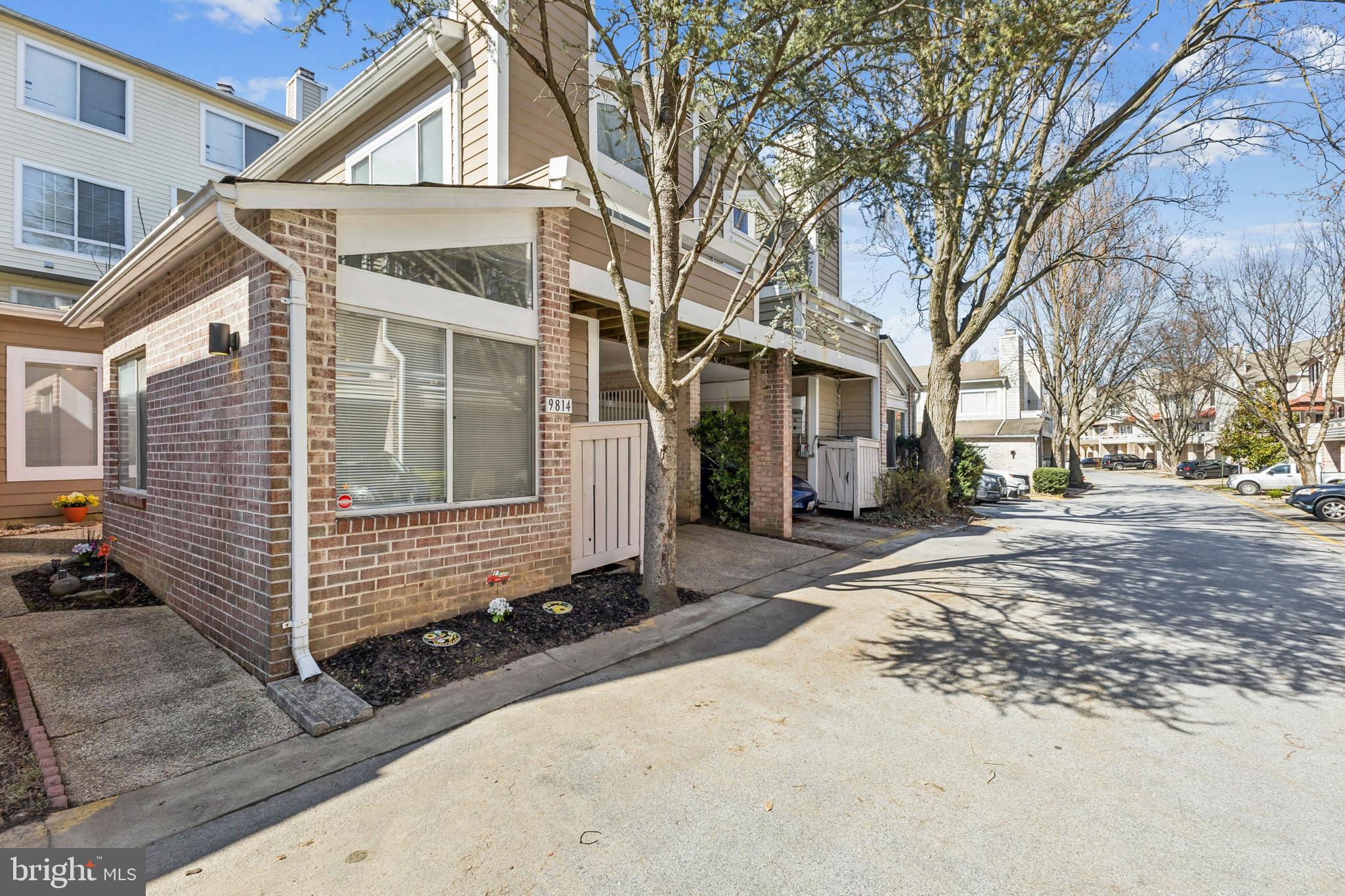 9814 DOCKSIDE TERRACE