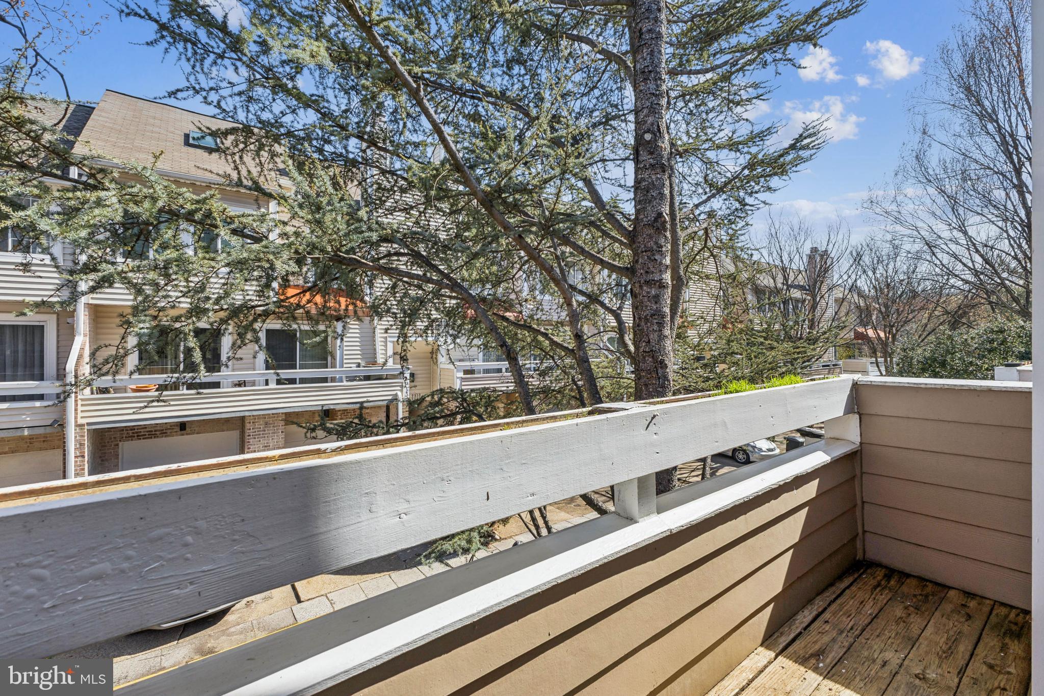 9814 DOCKSIDE TERRACE