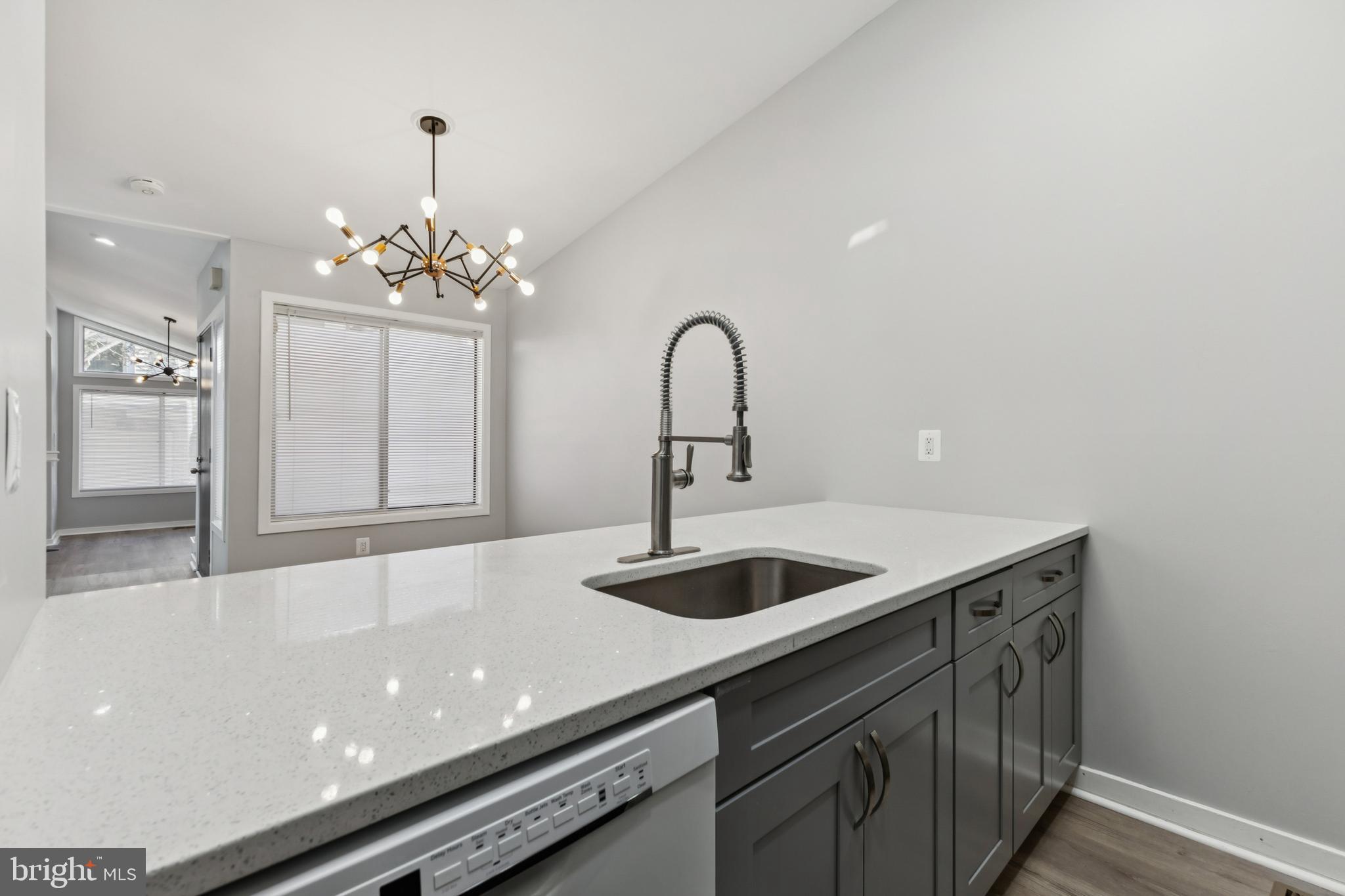 9814 DOCKSIDE TERRACE