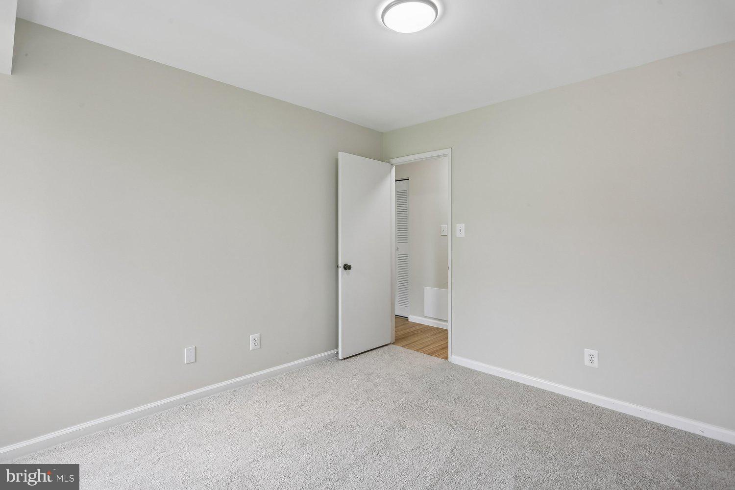 150 MONROE STREET 302