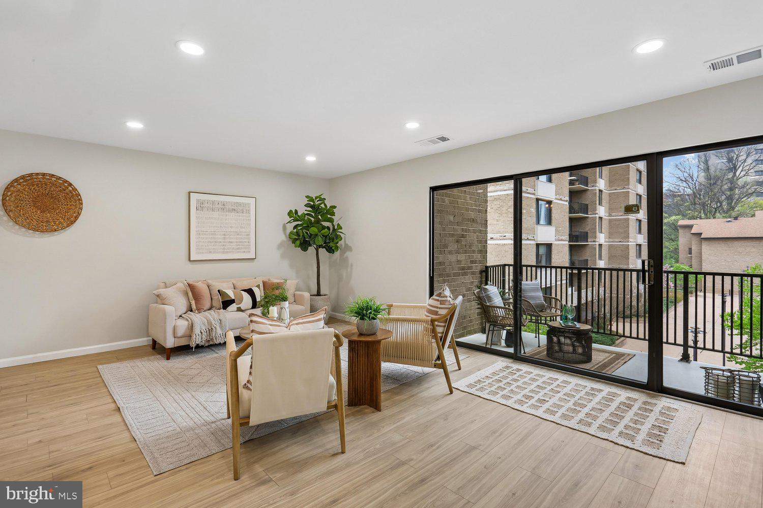 150 MONROE STREET 302