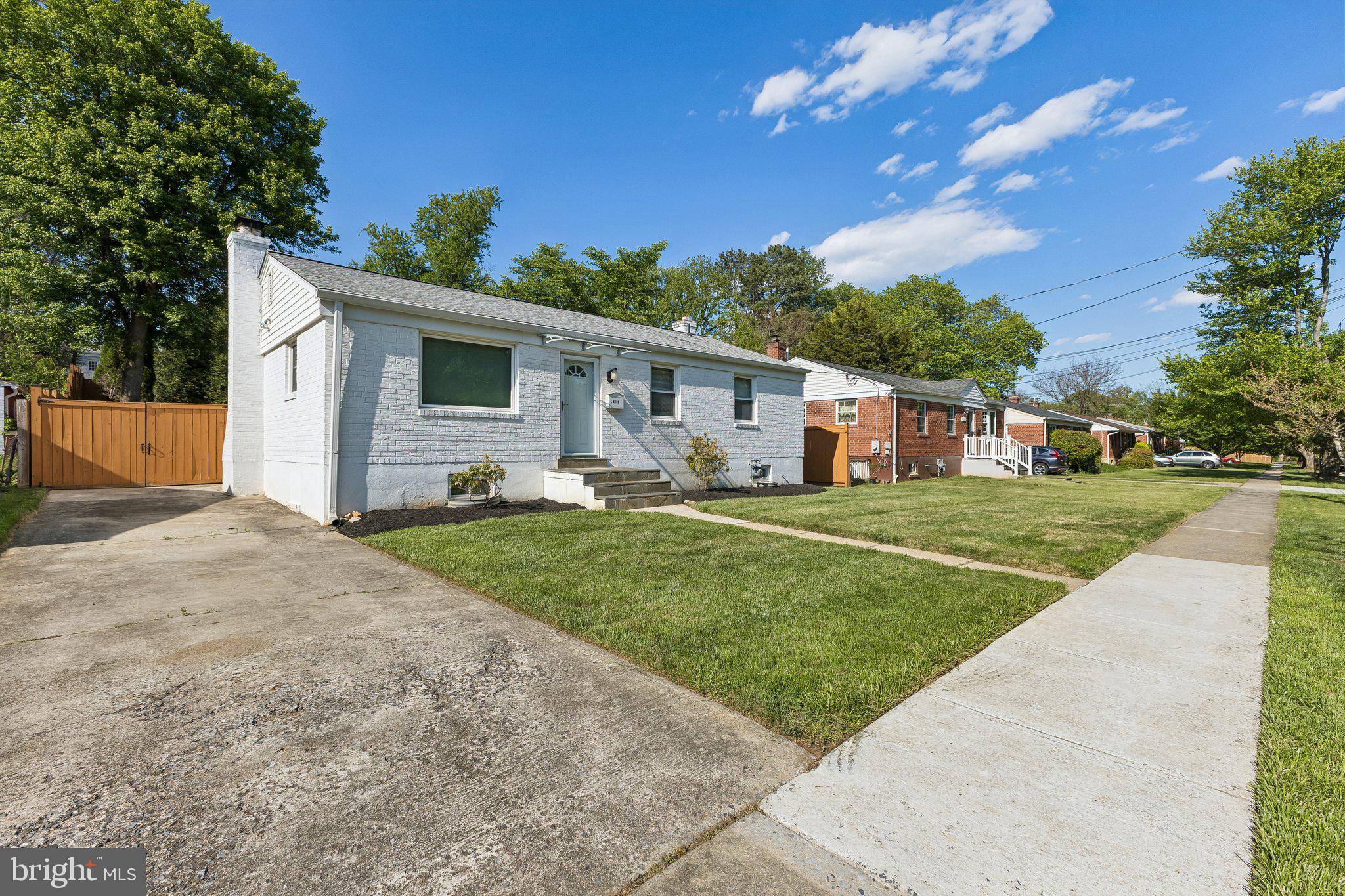 4715 BOILING BROOK PARKWAY