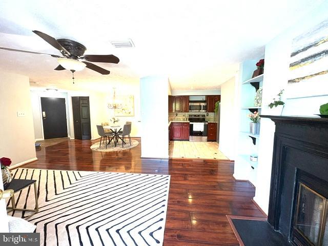 12213 SAINT PETER COURT H