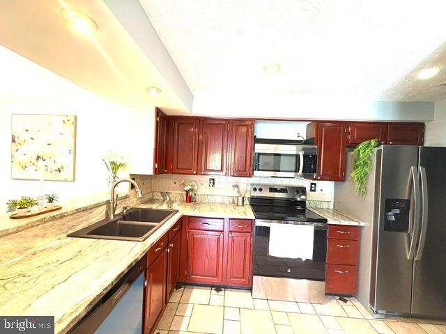 12213 SAINT PETER COURT H