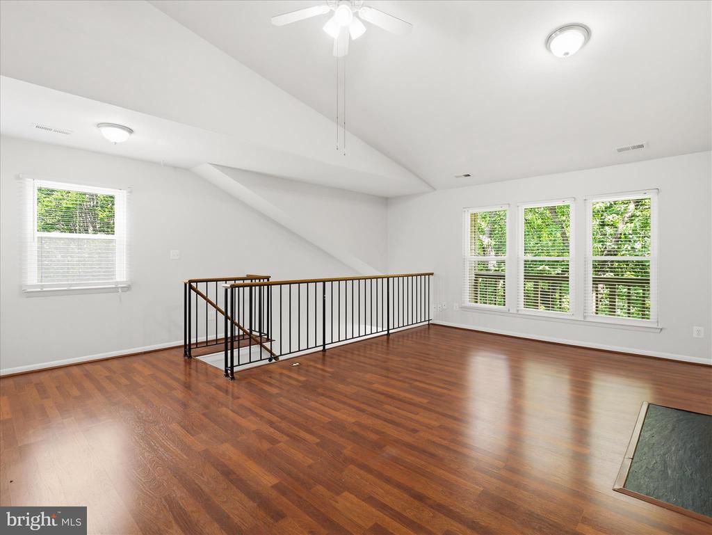 20062 APPLEDOWRE CIRCLE 245