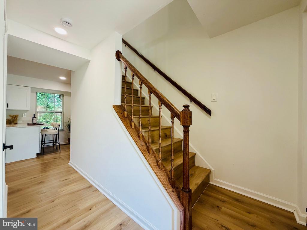 815 WHITEHALL STREET