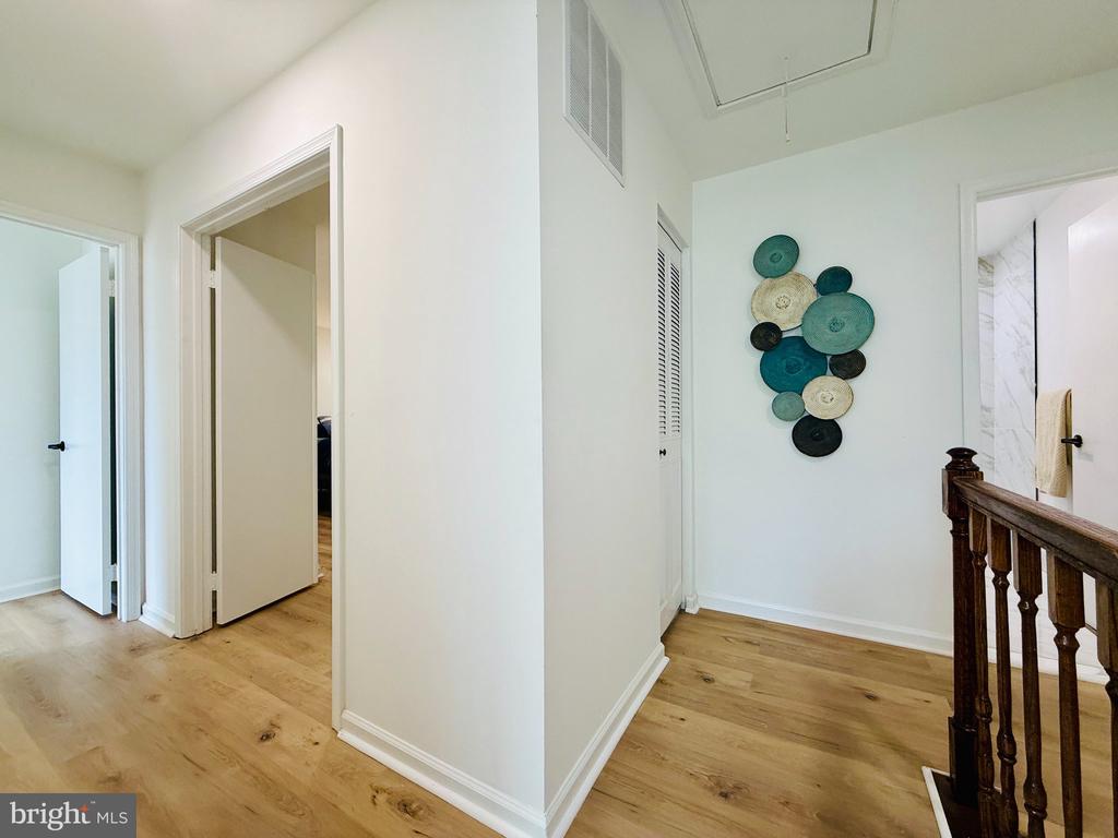 815 WHITEHALL STREET