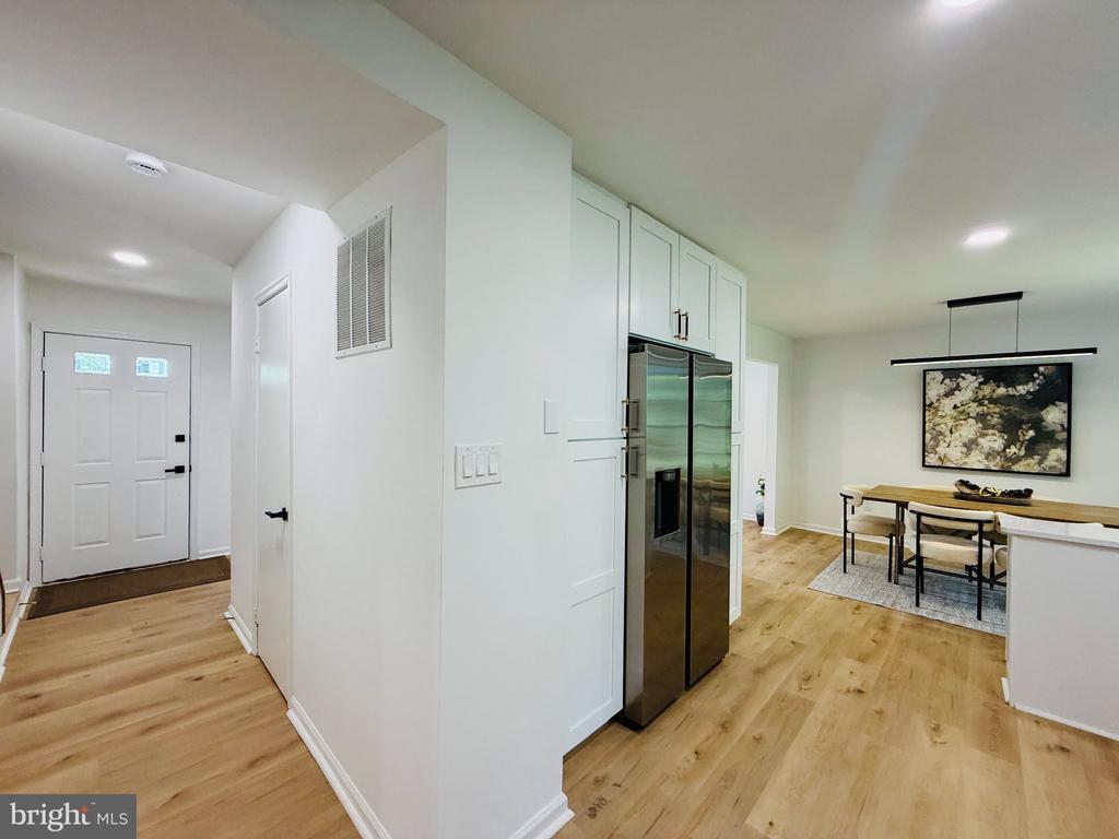 815 WHITEHALL STREET