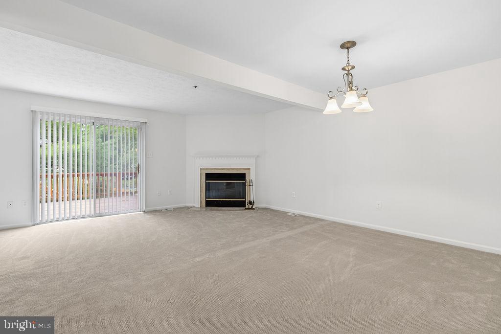 17901 COTTONWOOD TERRACE