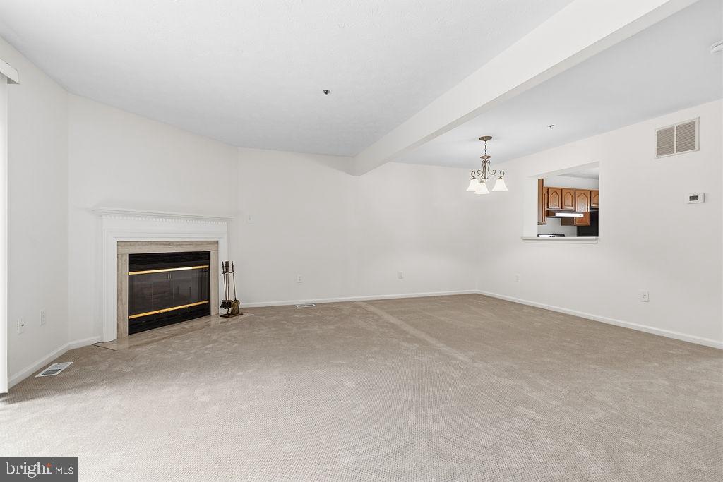 17901 COTTONWOOD TERRACE