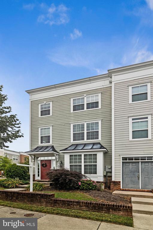 11718 LEESBOROUGH CIRCLE