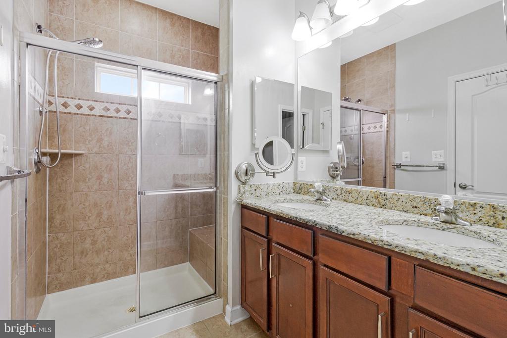 11718 LEESBOROUGH CIRCLE