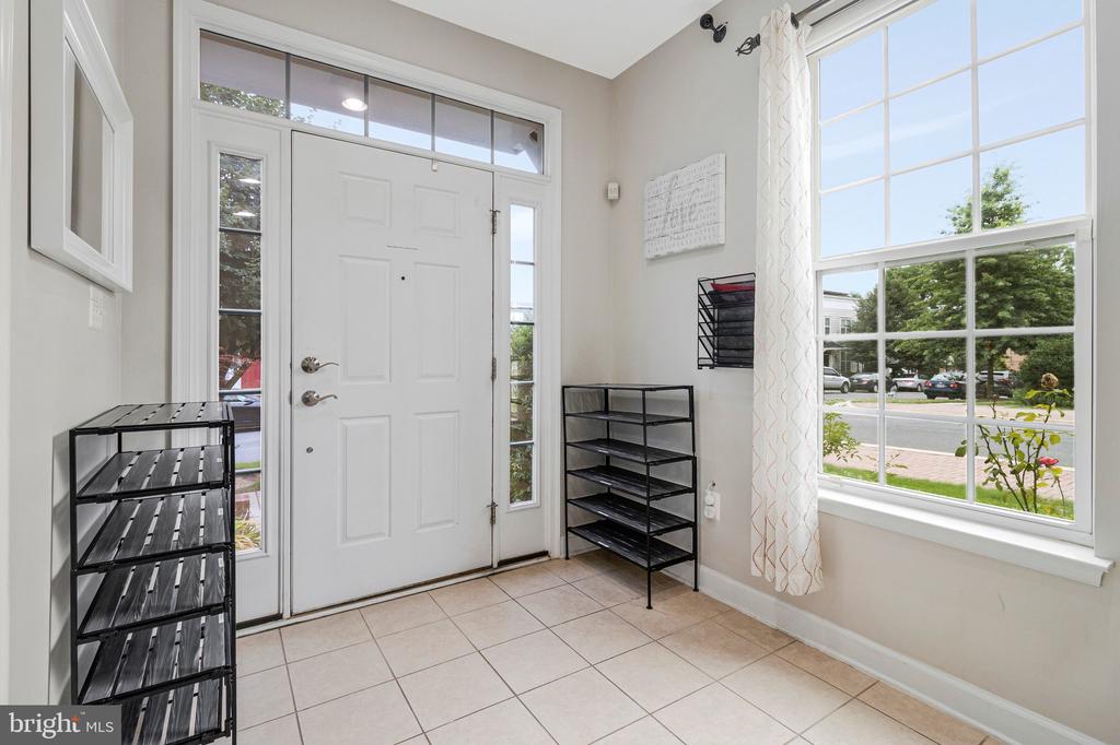 11718 LEESBOROUGH CIRCLE