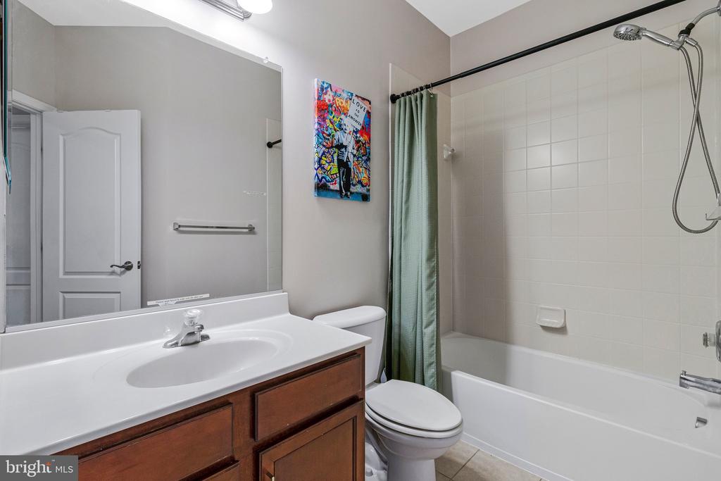 11718 LEESBOROUGH CIRCLE