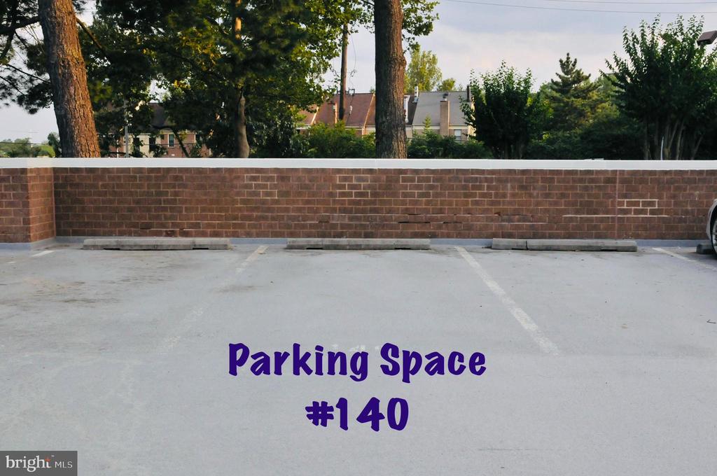 10101 GROSVENOR PLACE Unit: 1804
