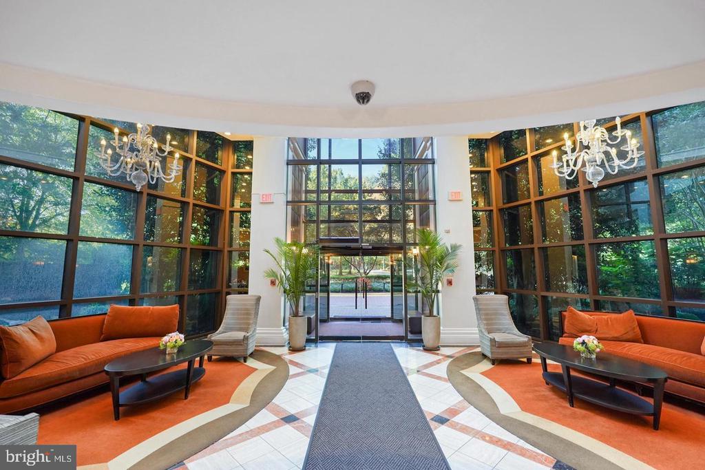 10101 GROSVENOR PLACE Unit: 1804
