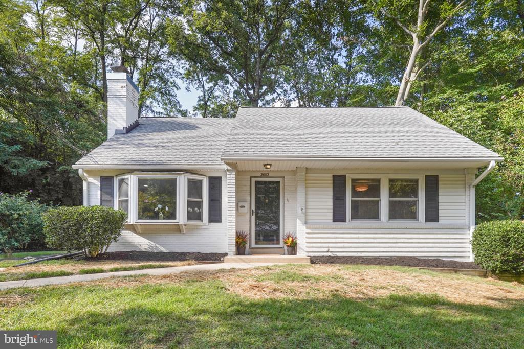 3603 FAIRCASTLE DRIVE