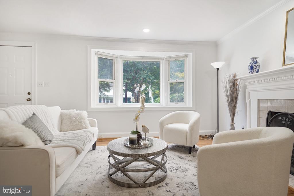 3603 FAIRCASTLE DRIVE