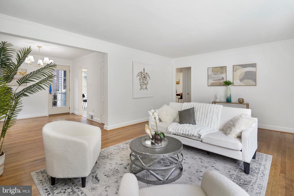 3603 FAIRCASTLE DRIVE