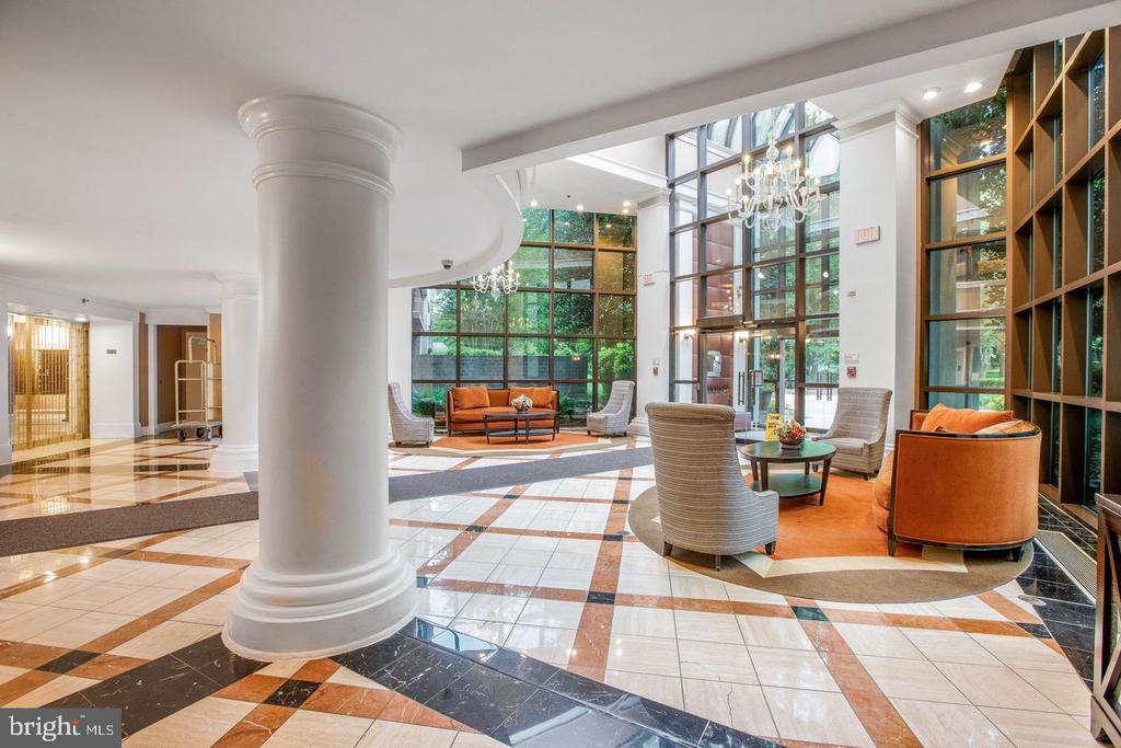 10101 GROSVENOR PLACE Unit: 1804