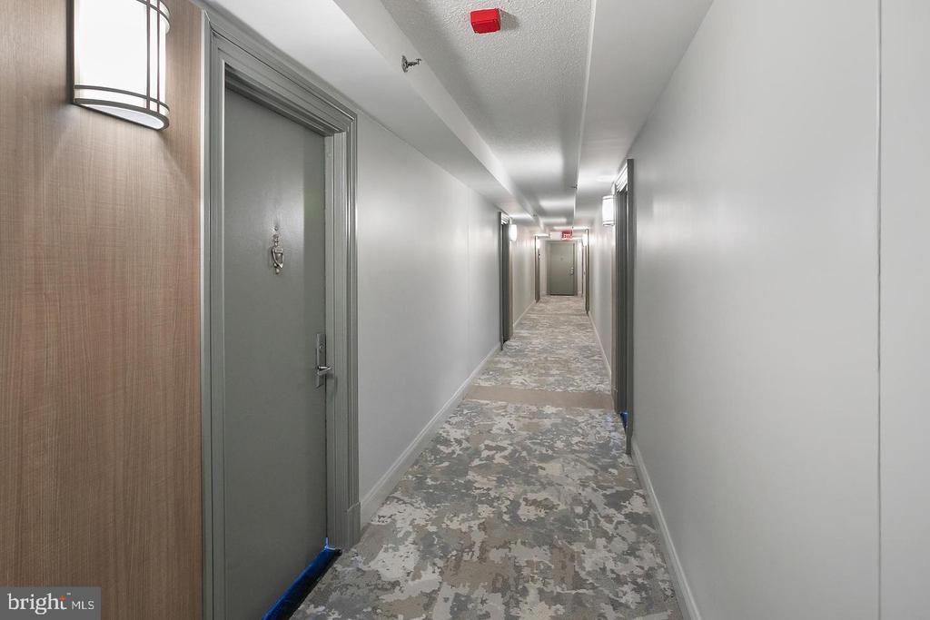 10101 GROSVENOR PLACE Unit: 1804