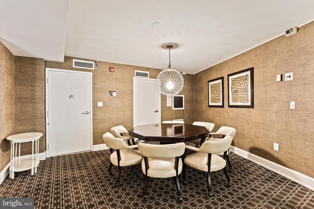 10101 GROSVENOR PLACE Unit: 1804
