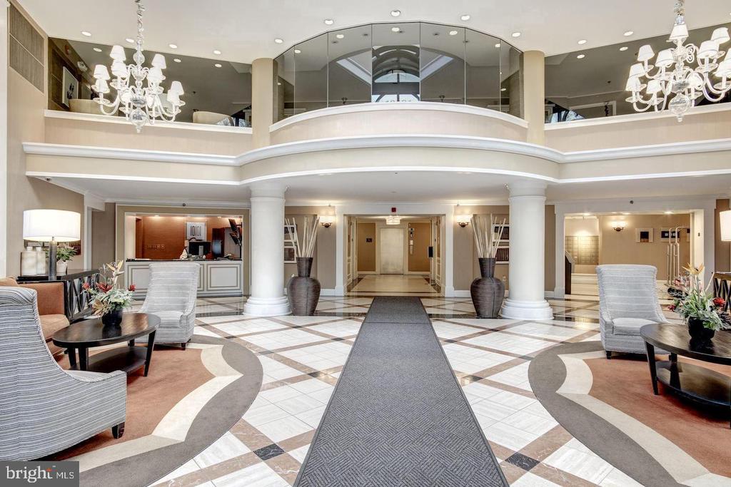 10101 GROSVENOR PLACE Unit: 1804