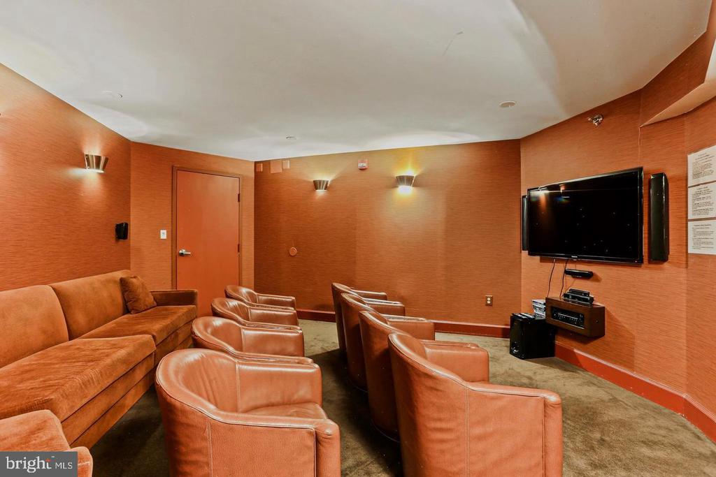 10101 GROSVENOR PLACE Unit: 1804