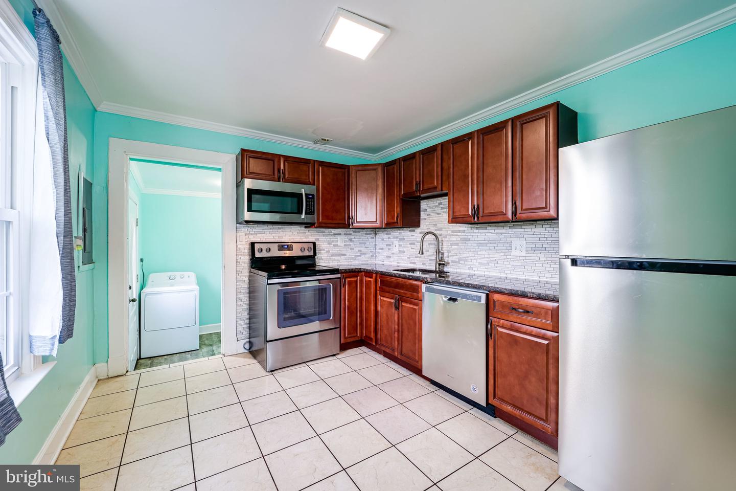 2809 KERNAL LANE