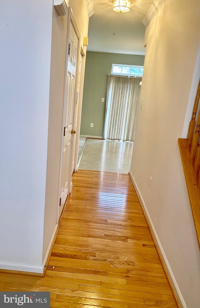 14702 FARNHAM LANE