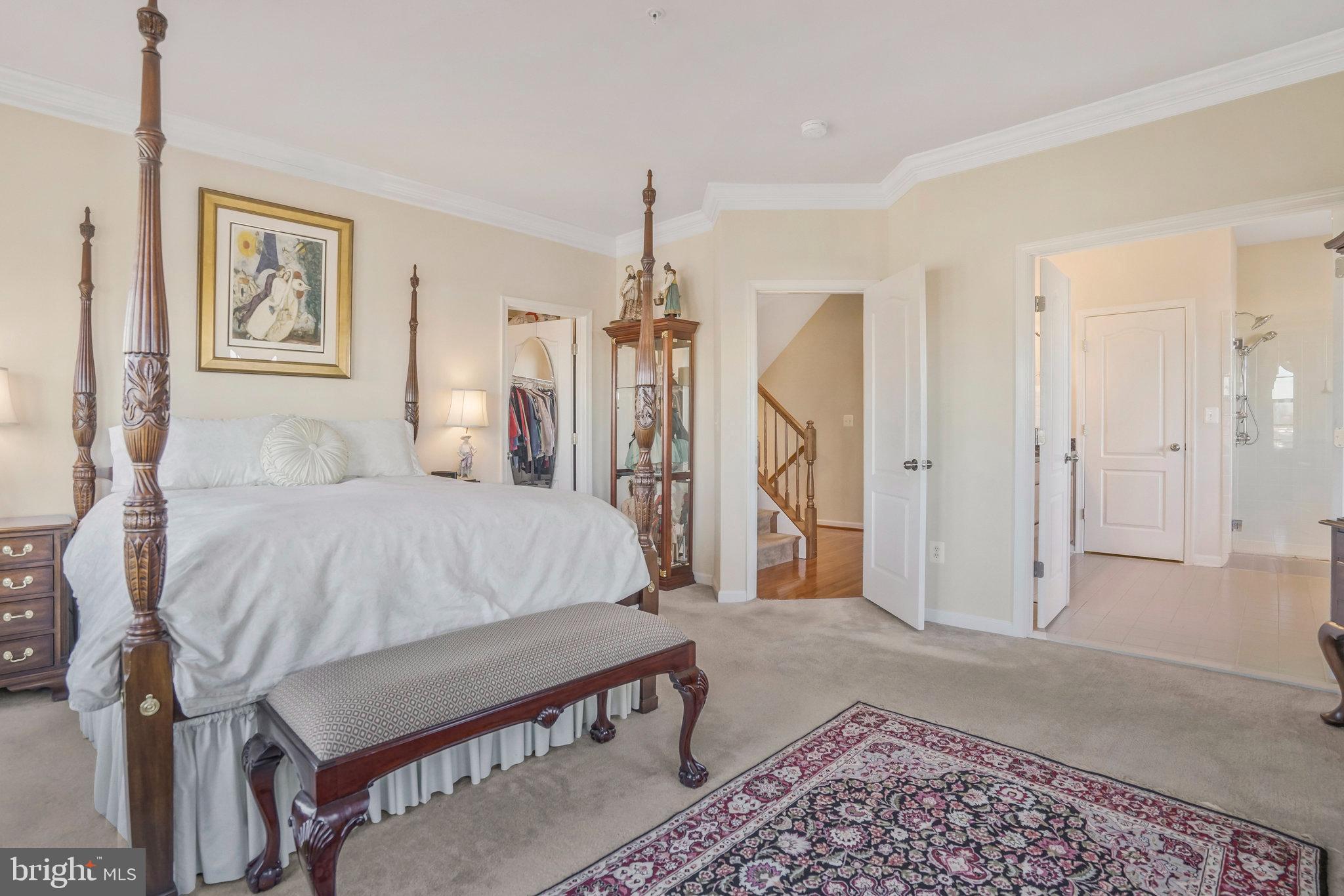 500 Overlook Park DRIVE Unit: 27