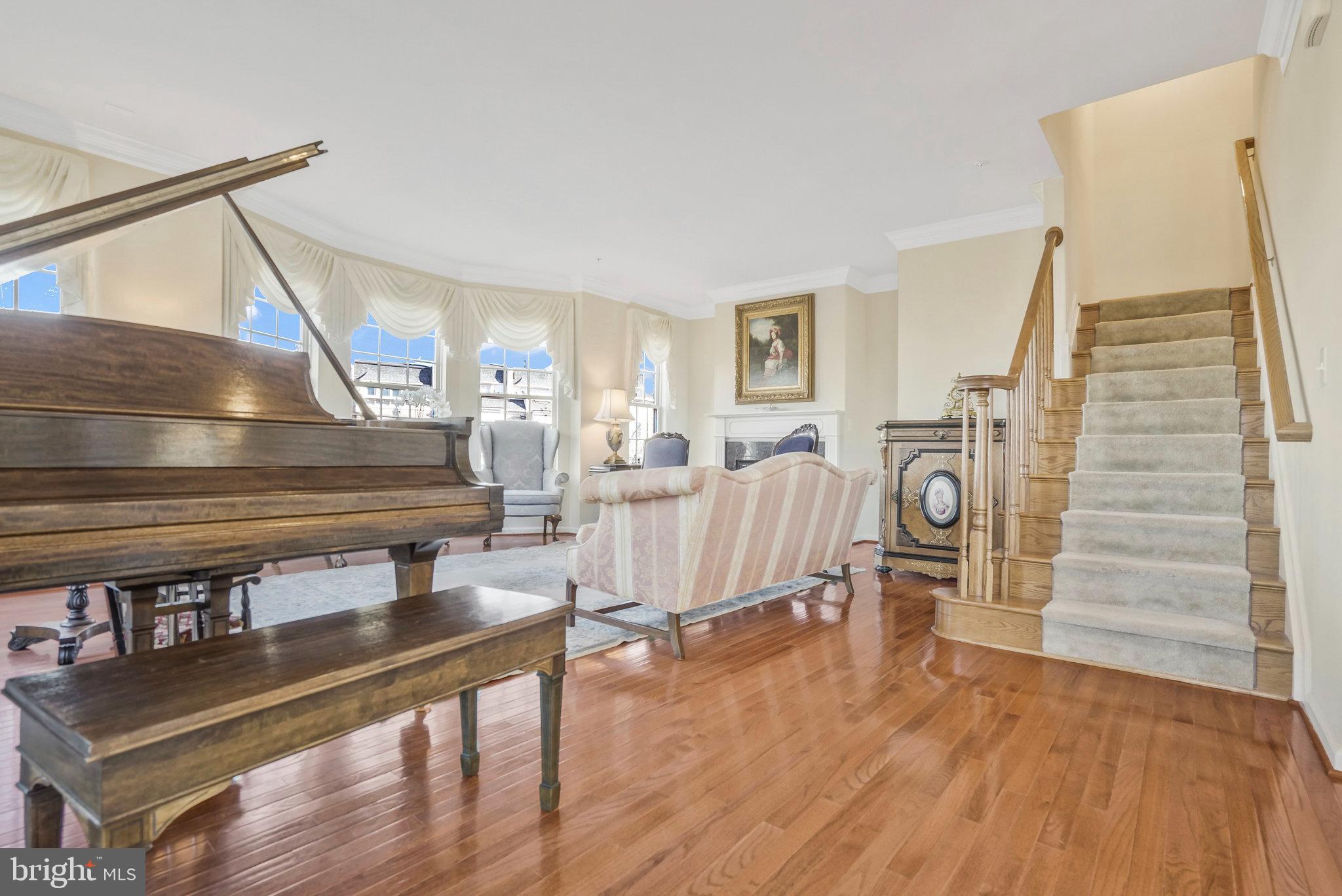 500 Overlook Park DRIVE Unit: 27