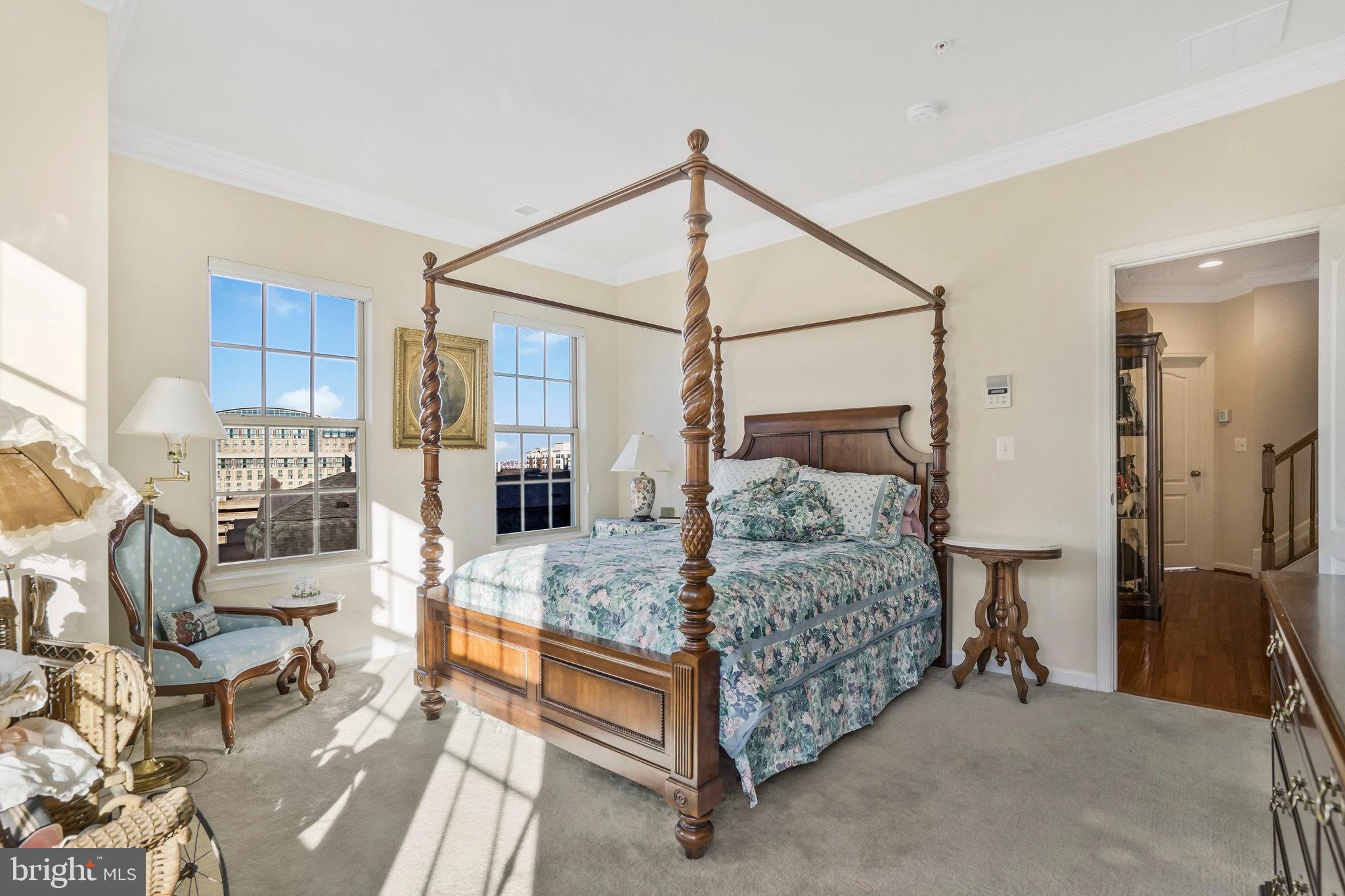500 Overlook Park DRIVE Unit: 27