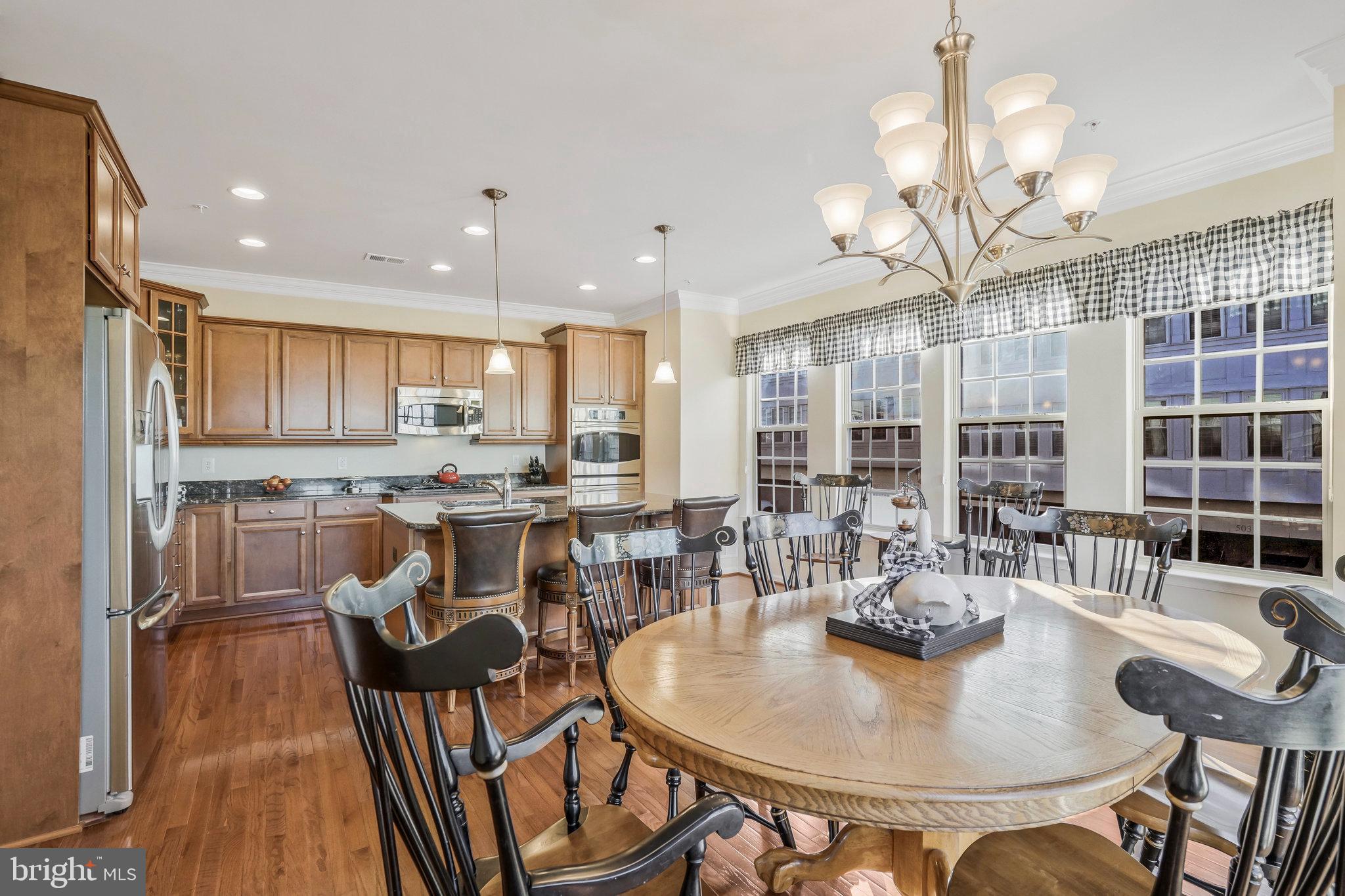 500 Overlook Park DRIVE Unit: 27