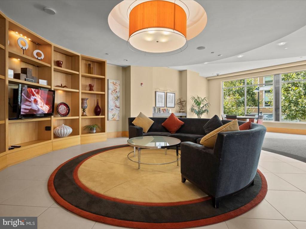 143 Waterfront Street Unit: 304