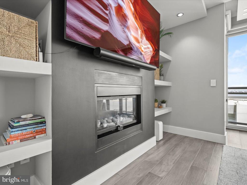 143 Waterfront Street Unit: 304