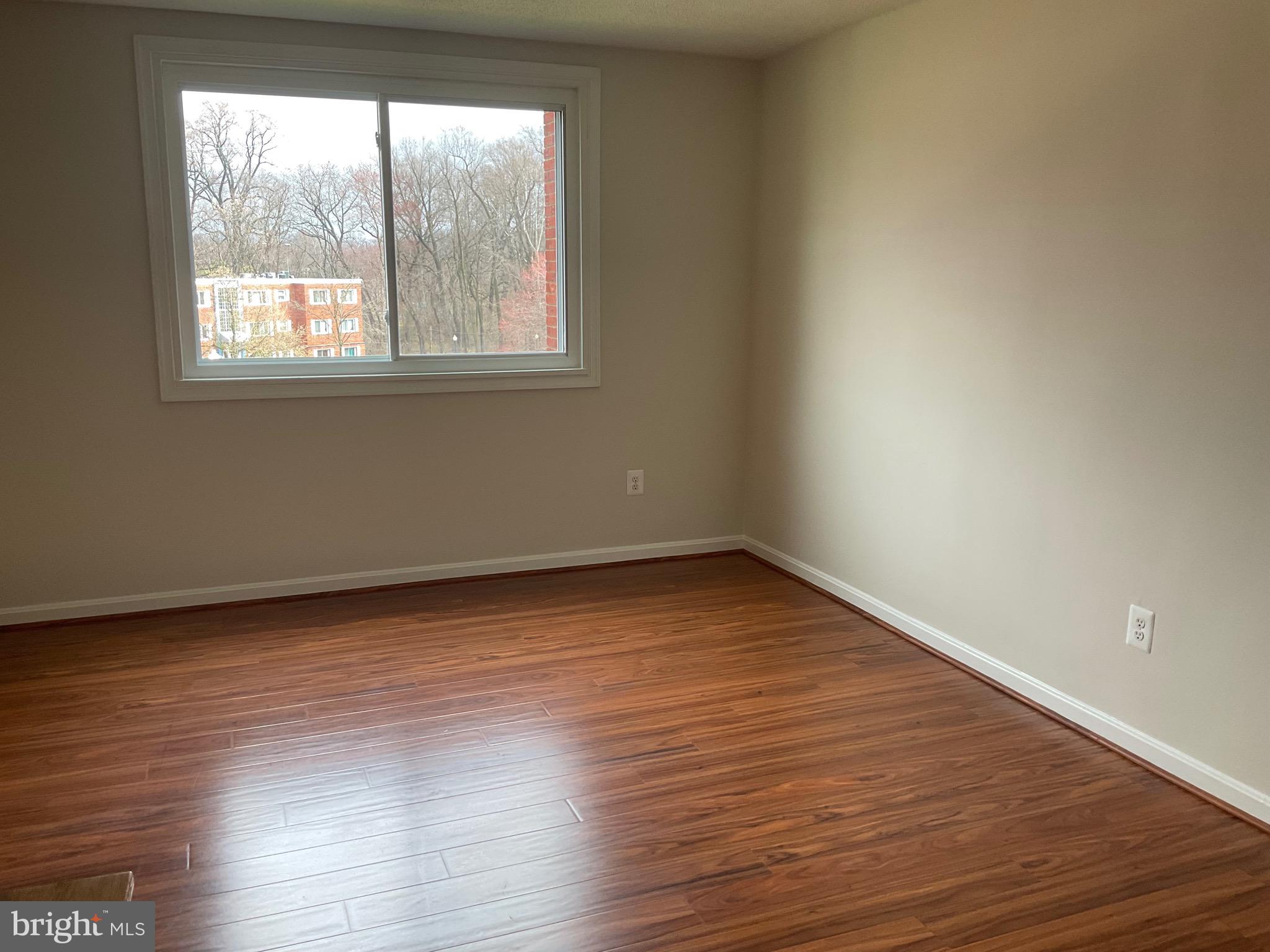 3825 Hamilton St #C-201